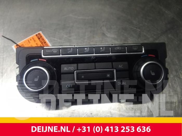 Volkswagen Passat Heater control panel O46761