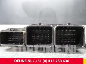 Peugeot 207 Engine management computer O58521 photo 2