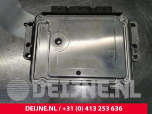 Peugeot 307 Engine management computer O58533 photo 2