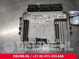 Peugeot 307 Engine management computer O58533 photo 4