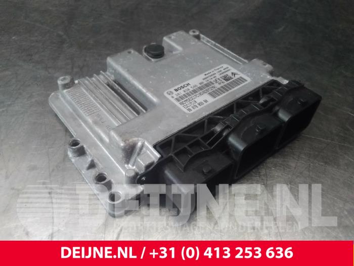 Peugeot Partner Engine management computer O58537