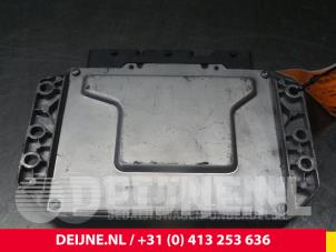 Renault Megane Computer Motormanagement O58546 foto 3