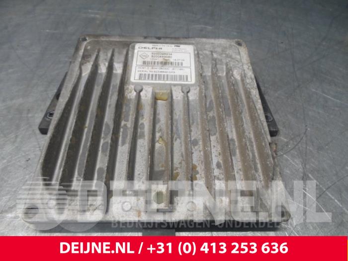 Gebruikte Computer Motormanagement Renault Modus Prijs € 25,00 Margeregeling aangeboden door van Deijne Onderdelen Uden B.V.