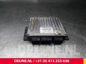 Renault Kangoo Engine management computer O58577 photo 3