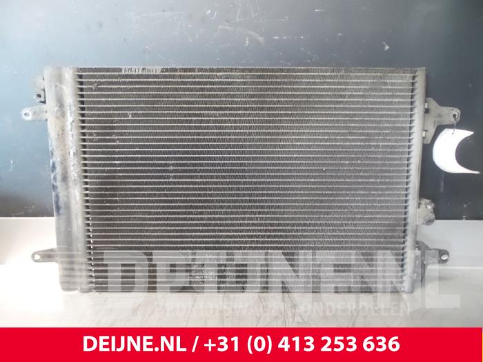 Gebruikte Airco Condensor Seat Alhambra Prijs € 30,00 Margeregeling aangeboden door van Deijne Onderdelen Uden B.V.