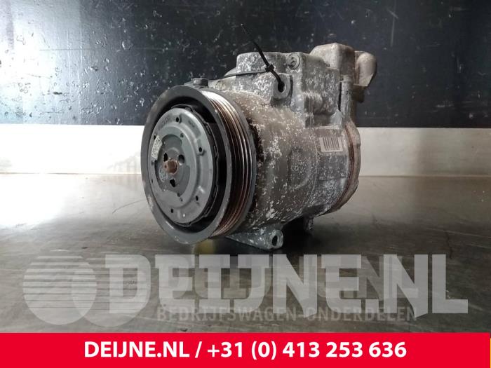 Gebruikte Pomp Airco Mercedes Vaneo (W414) Prijs € 72,60 Inclusief btw aangeboden door van Deijne Onderdelen Uden B.V.
