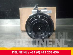 Hyundai H300 Aircopomp O58956 foto 2