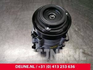 Hyundai H300 Aircopomp O58958 foto 4