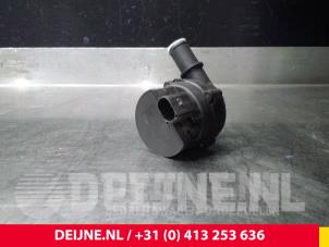 Opel Movano Extra waterpomp O59120 foto 2