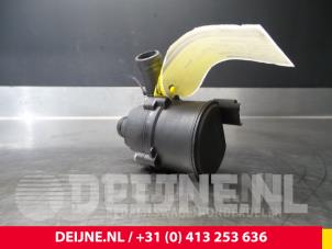 Renault Master Extra waterpomp O59141 foto 2