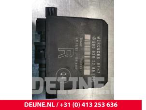 Mercedes C-Klasse Central electronic module O59234 foto 3