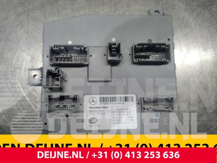 Mercedes C-Klasse Steuergerät Body Control O59261