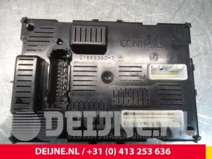 Gebruikte Computer Body Control Renault Clio Prijs € 25,00 Margeregeling aangeboden door van Deijne Onderdelen Uden B.V.