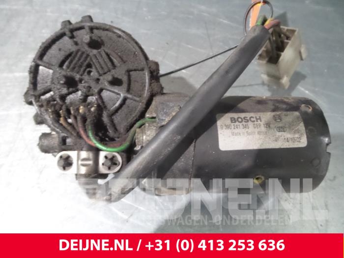 Mercedes Sprinter Ruitenwissermotor voor O59366
