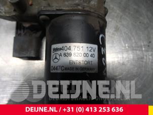 Mercedes Vito Scheibenwischermotor vorne O59378 foto 3