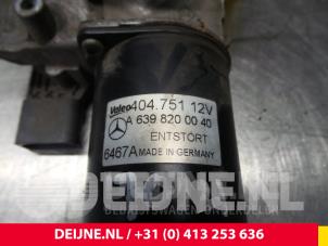 Mercedes Vito Front wiper motor O59379 photo 4