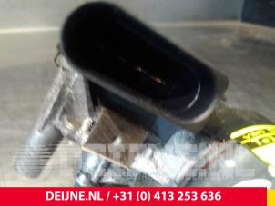 Volkswagen Eos Scheibenwischermotor vorne O59415 foto 2
