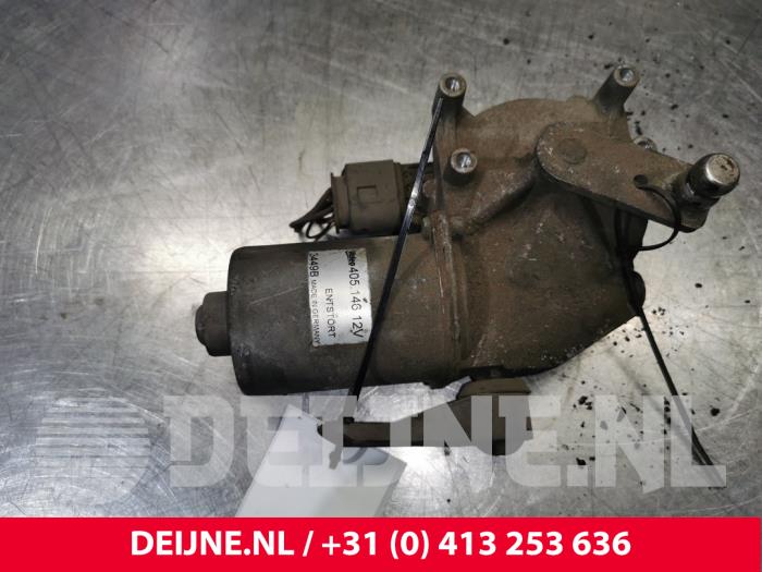 Volkswagen Crafter Scheibenwischermotor vorne O59417