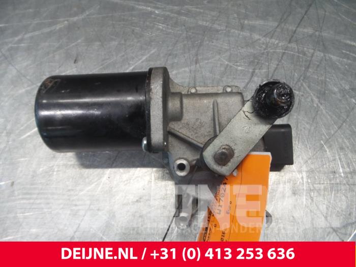 Volkswagen Transporter Scheibenwischermotor vorne O59456