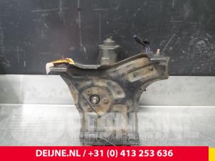 Hyundai H200 Scheibenwischermotor vorne O59486 foto 2