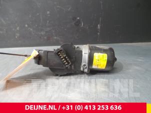 Nissan Kubistar Ruitenwissermotor voor O59502 foto 2