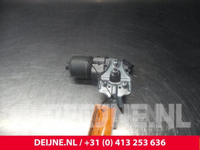 Peugeot Partner Scheibenwischermotor vorne O59568