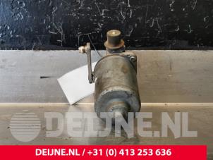 Renault Laguna Front wiper motor O59584 photo 3