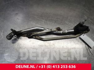 Gebruikte Ruitenwis Mechaniek Renault Laguna Prijs € 20,00 Margeregeling aangeboden door van Deijne Onderdelen Uden B.V.