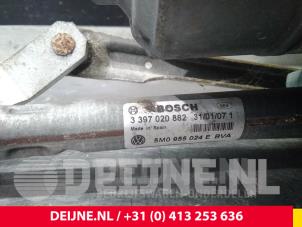 Volkswagen Golf Plus Wiper motor + mechanism O60025 photo 4