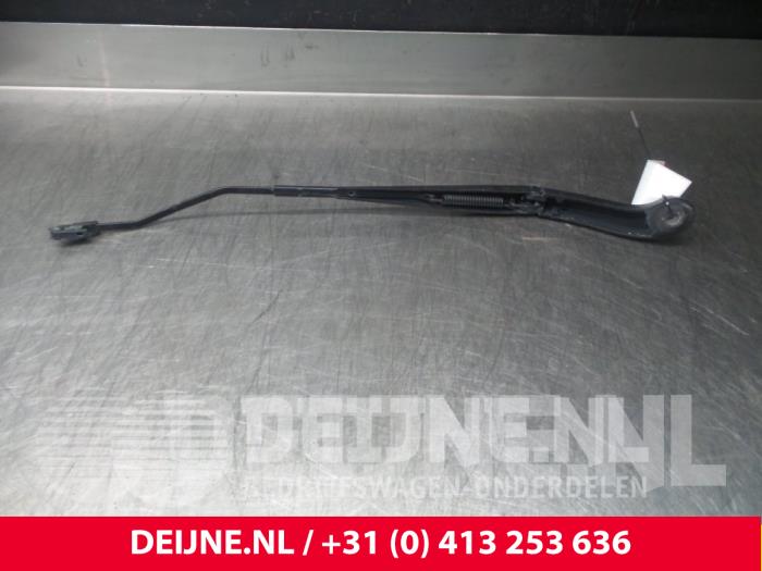 Citroen Jumpy Front wiper arm O60190