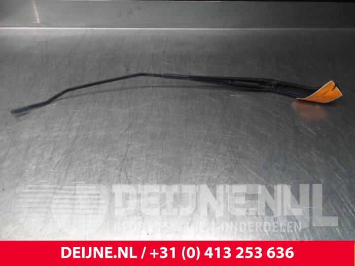 Citroen Jumpy Front wiper arm O60191