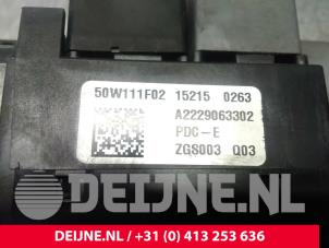 Mercedes C-Klasse Fuse box O60219 photo 2