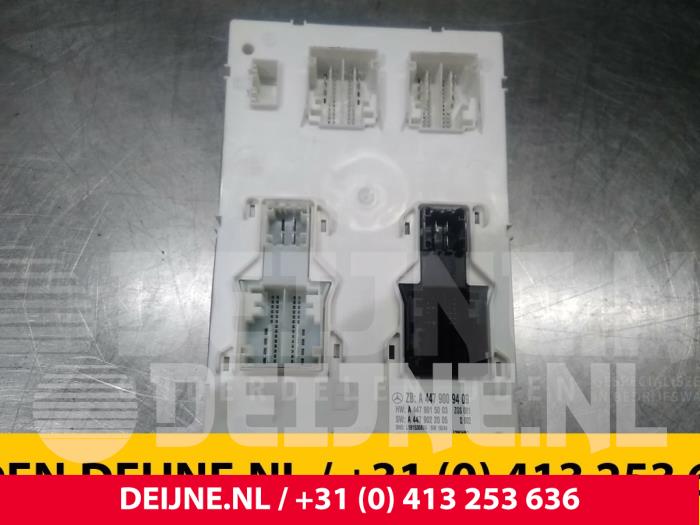 Mercedes Vito Fuse box O60239