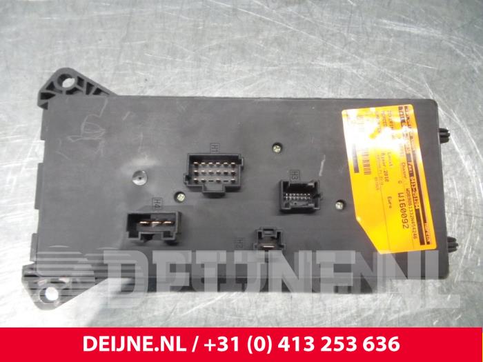 Mercedes Sprinter Zekeringkast O60248