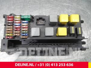 Mercedes Sprinter Fuse box O60248 photo 2