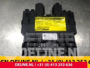 Mercedes Sprinter Zekeringkast O60252 foto 2