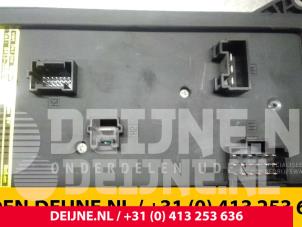 Volkswagen Crafter Sicherungskasten O60258 foto 3