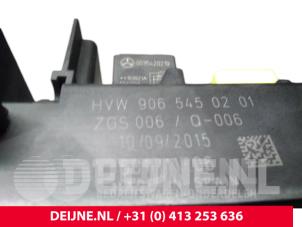 Volkswagen Crafter Sicherungskasten O60259 foto 3