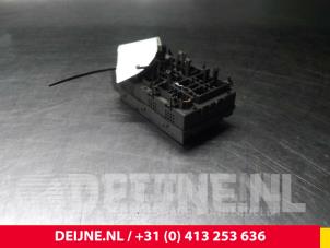 Peugeot 206 Zekeringkast O60277 foto 2