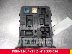 Peugeot Partner Fuse box O60279 photo 3