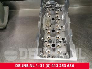 Mercedes Sprinter Cilinderkop O61444 foto 3