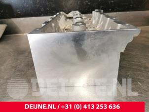 Mercedes Sprinter Cilinderkop O61444 foto 4