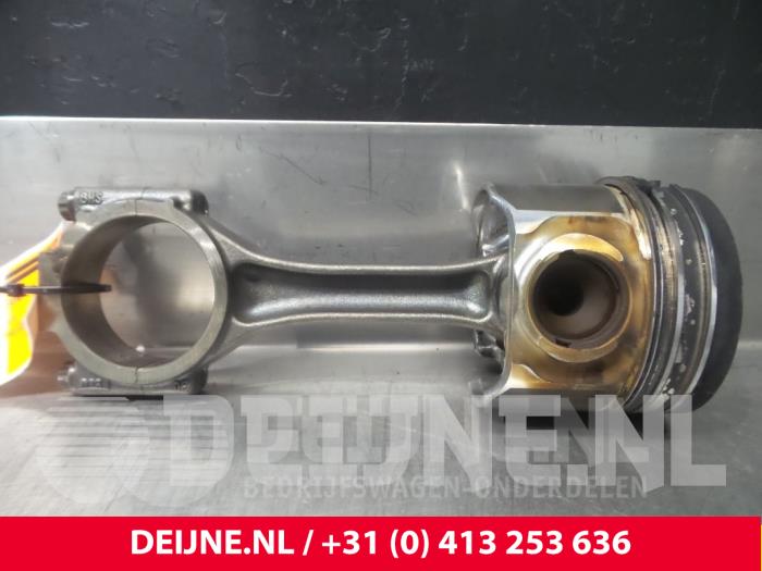 Gebruikte Zuiger Audi A3 Prijs € 60,50 Inclusief btw aangeboden door van Deijne Onderdelen Uden B.V.