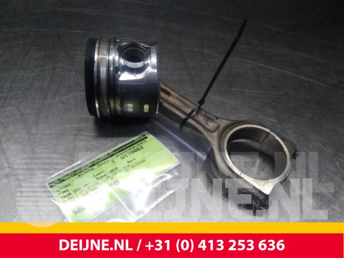 Gebruikte Zuiger Ford Transit Courier 1.6 TDCi Prijs € 24,20 Inclusief btw aangeboden door van Deijne Onderdelen Uden B.V.