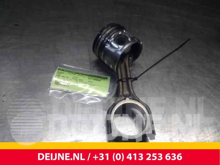 Gebruikte Zuiger Ford Transit Courier 1.6 TDCi Prijs € 24,20 Inclusief btw aangeboden door van Deijne Onderdelen Uden B.V.