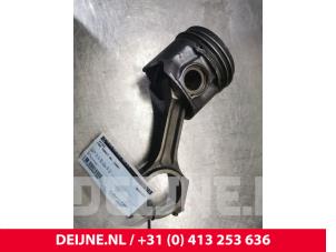 Gebruikte Zuiger Ford Transit Prijs € 36,30 Inclusief btw aangeboden door van Deijne Onderdelen Uden B.V.