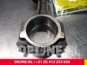 Ford Transit Piston O61588 photo 2