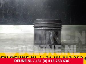 Ford Transit Kolben O61599 foto 2