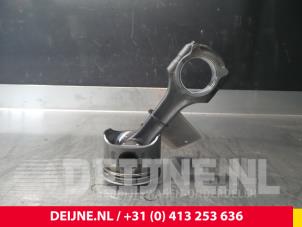 Mercedes Sprinter Zuiger O61609 foto 2