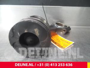 Mercedes Sprinter Kolben O61613 foto 2